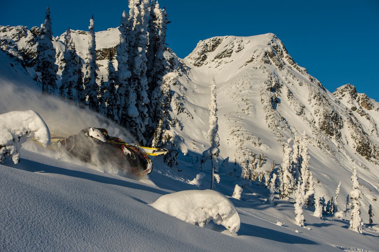 Base Camp Guest House | Revelstoke Vacation Rental |