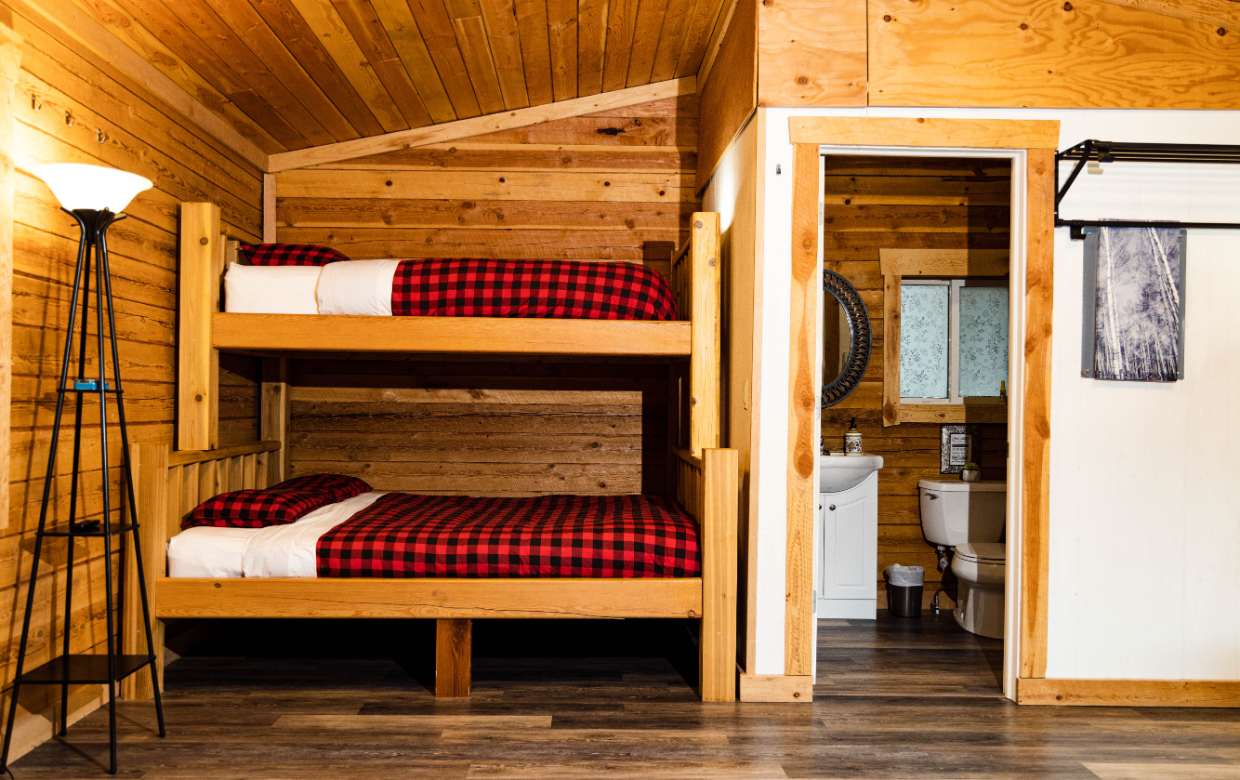 Grizzly & Kodiak Cabins